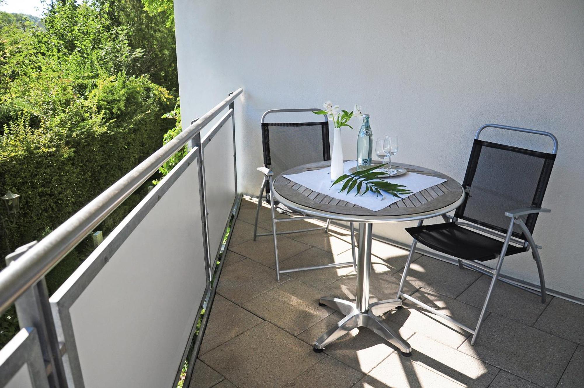 Hotel Krone Ueberlingen Am Ried Зинген Экстерьер фото